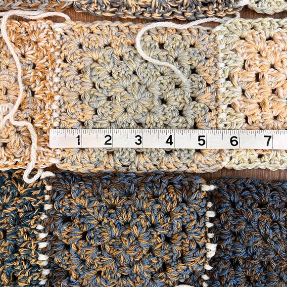 Blue Tan Crochet Quilt Fiber Yarn and Square Starter Lot - Picture 14 of 16